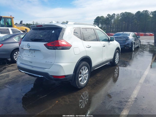 Aukcja sprzedaży 2017 Nissan Rogue Sv, vin: 5N1AT2MV1HC882847, numer aukcji: 44639033