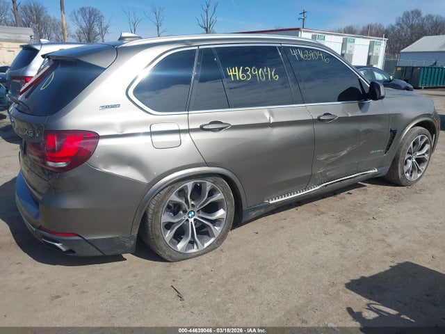 44639046 :رقم المزاد ، 5UXKT0C31H0V97353 vin ، 2017 Bmw X5 Edrive Xdrive40e Iperformance مزاد بيع