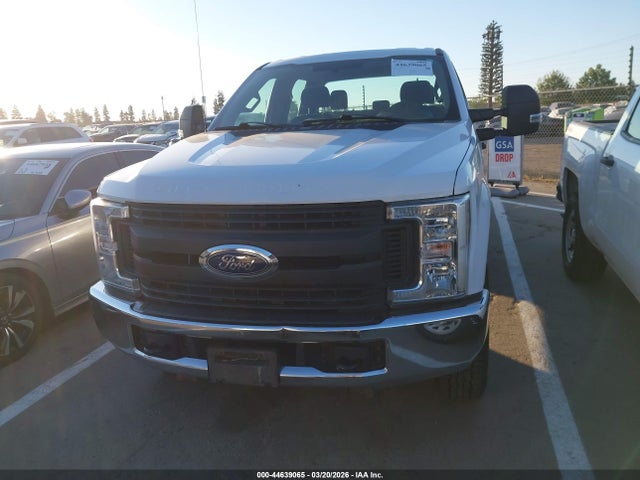 Ford F-350 Xl 2018 1FT8W3B61JEC83856 Image 15