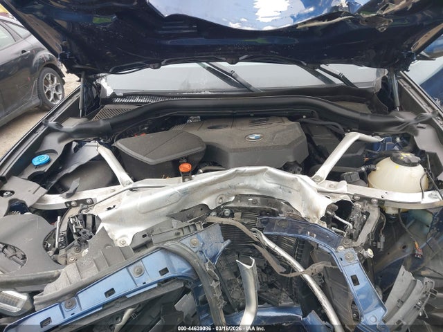 2022 Bmw X4 Xdrive30i მანქანა იყიდება აუქციონზე, vin: 5UX33DT02N9J81854, აუქციონის ნომერი: 44639086
