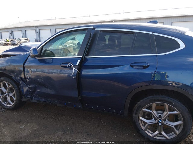 2022 Bmw X4 Xdrive30i მანქანა იყიდება აუქციონზე, vin: 5UX33DT02N9J81854, აუქციონის ნომერი: 44639086