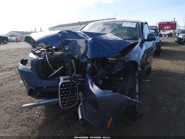 2022 Bmw X4 Xdrive30i მანქანა იყიდება აუქციონზე, vin: 5UX33DT02N9J81854, აუქციონის ნომერი: 44639086