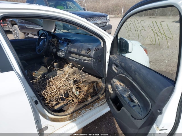 Продажа на аукционе авто 2018 Mitsubishi Mirage Es, vin: ML32A3HJ0JH000588, номер лота: 44639096