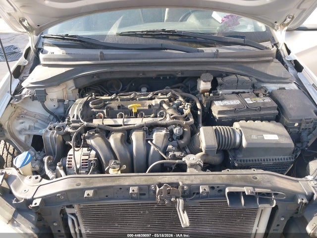 Продаж на аукціоні авто 2017 Hyundai Elantra Se, vin: 5NPD74LF2HH205810, номер лоту: 44639097
