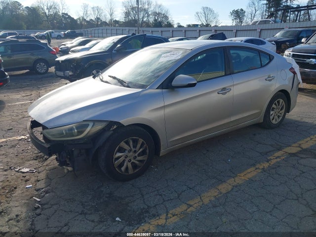 Продаж на аукціоні авто 2017 Hyundai Elantra Se, vin: 5NPD74LF2HH205810, номер лоту: 44639097