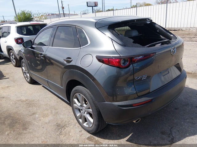 44639098 :رقم المزاد ، 3MVDMBDL3NM447088 vin ، 2022 Mazda Cx-30 Premium مزاد بيع