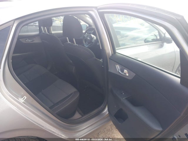 Продажа на аукционе авто 2022 Kia Forte Lxs, vin: 3KPF24ADXNE427200, номер лота: 44639115