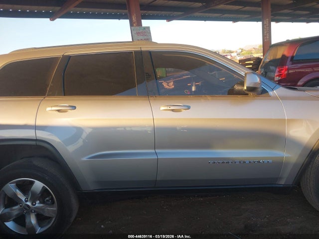 1C4RJEAG5EC409923 Jeep Grand Cherokee Laredo