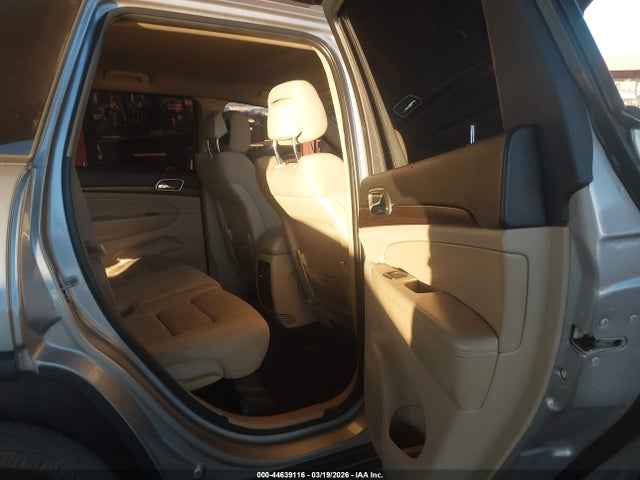 1C4RJEAG5EC409923 Jeep Grand Cherokee Laredo