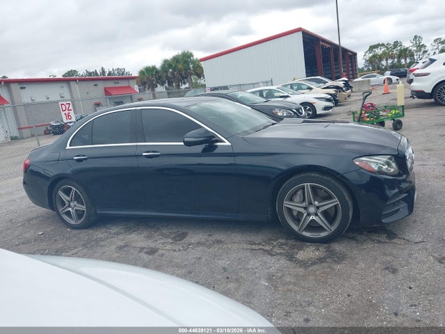 Продажа на аукционе авто 2017 Mercedes-benz E 300, vin: WDDZF4JB1HA055579, номер лота: 44639121