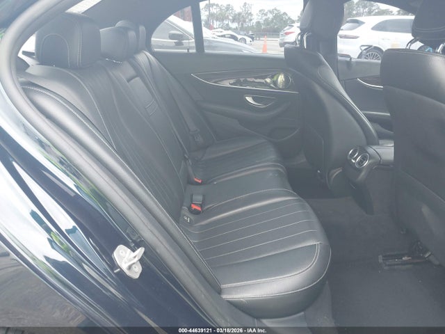 Продажа на аукционе авто 2017 Mercedes-benz E 300, vin: WDDZF4JB1HA055579, номер лота: 44639121