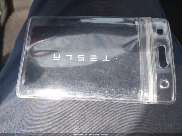 2021 TESLA MODEL Y 5YJYGDEE5MF204830 Photo 10