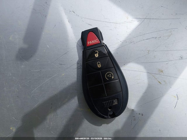 Продажа на аукционе авто 2015 Jeep Cherokee Latitude, vin: 1C4PJLCBXFW585010, номер лота: 44639130