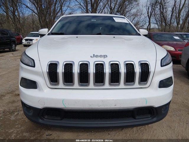 Продажа на аукционе авто 2015 Jeep Cherokee Latitude, vin: 1C4PJLCBXFW585010, номер лота: 44639130