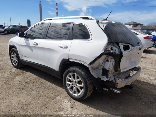 Продажа на аукционе авто 2015 Jeep Cherokee Latitude, vin: 1C4PJLCBXFW585010, номер лота: 44639130