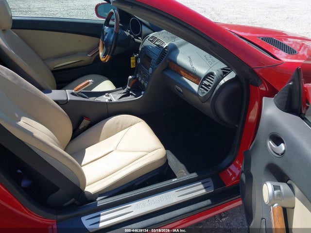 44639134 :رقم المزاد ، WDBWK5JA9AF233705 vin ، 2010 Mercedes-benz Slk 350 مزاد بيع
