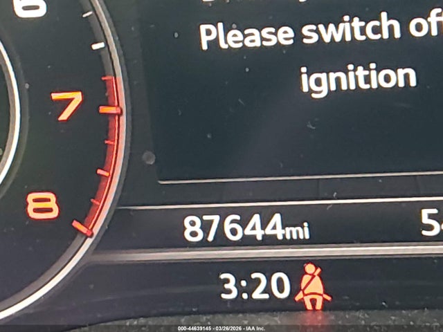 WA1BNAFY9J2243576 Audi Q5 2.0t Premium/2.0t Tech Premium