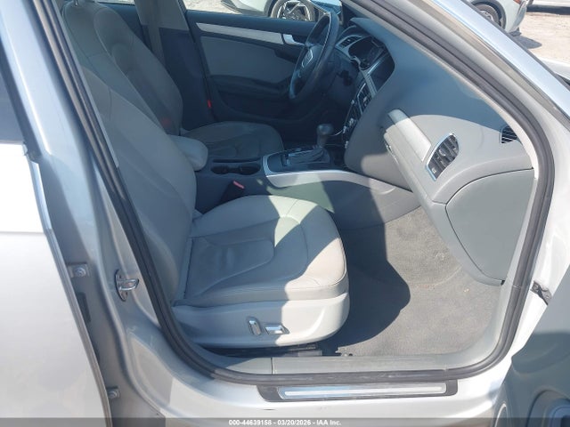 44639158 :رقم المزاد ، WAUEFAFL7DA162748 vin ، 2013 Audi A4 2.0t Premium مزاد بيع