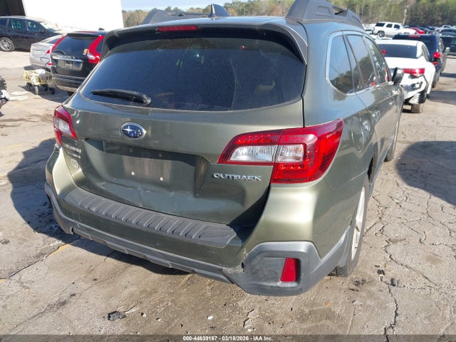 44639167 :رقم المزاد ، 4S4BSAHC6J3248708 vin ، 2018 Subaru Outback 2.5i Premium مزاد بيع