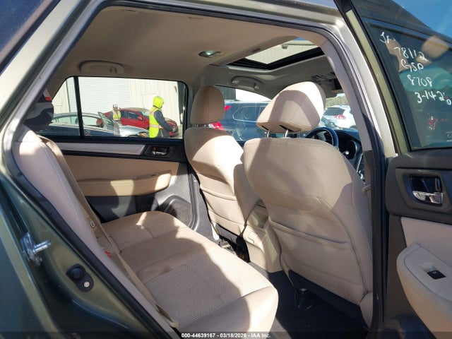 44639167 :رقم المزاد ، 4S4BSAHC6J3248708 vin ، 2018 Subaru Outback 2.5i Premium مزاد بيع