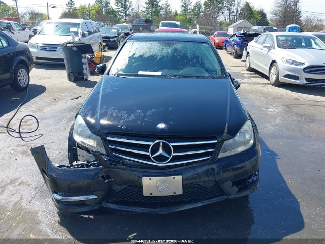 Aukcja sprzedaży 2014 Mercedes-benz C 250 Sport, vin: WDDGF4HB7EA960143, numer aukcji: 44639185