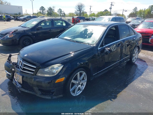 Aukcja sprzedaży 2014 Mercedes-benz C 250 Sport, vin: WDDGF4HB7EA960143, numer aukcji: 44639185