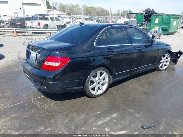 Aukcja sprzedaży 2014 Mercedes-benz C 250 Sport, vin: WDDGF4HB7EA960143, numer aukcji: 44639185