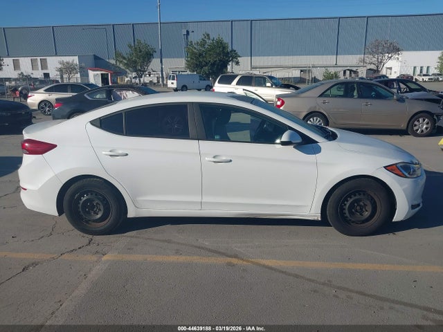 5NPD74LF0HH093251 Hyundai ELANTRA SE