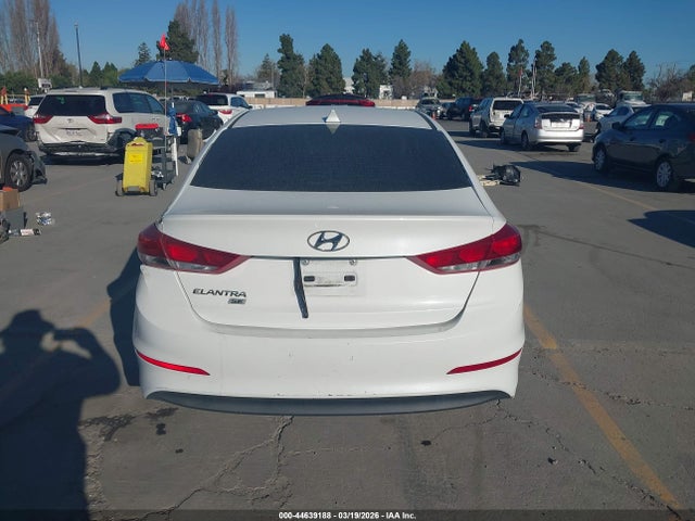 5NPD74LF0HH093251 Hyundai ELANTRA SE
