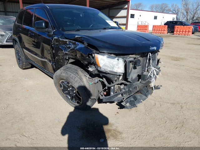 Продажа на аукционе авто 2012 Jeep Grand Cherokee Laredo, vin: 1C4RJFAG7CC303394, номер лота: 44639194