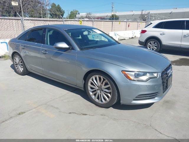 2012 AUDI A6 WAUDFAFC9CN171566 Photo 0