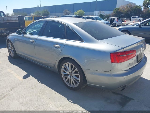 2012 AUDI A6 WAUDFAFC9CN171566 Photo 2