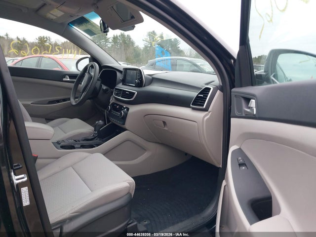 2019 HYUNDAI TUCSON KM8J3CA42KU073232 Photo 4