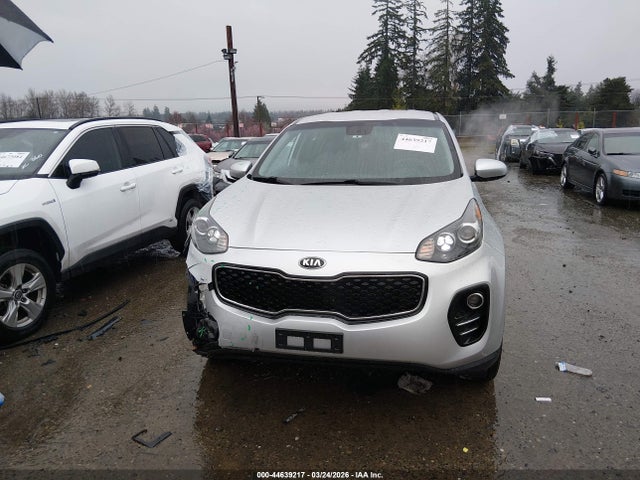 KNDPMCAC0J7343509 KIA Sportage Lx