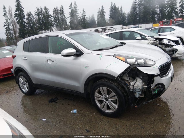 KNDPMCAC0J7343509 KIA Sportage Lx