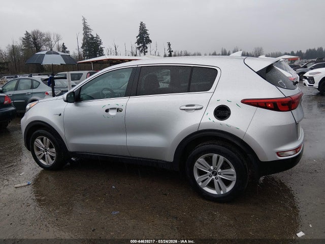 KNDPMCAC0J7343509 KIA Sportage Lx