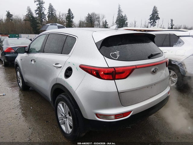 KNDPMCAC0J7343509 KIA Sportage Lx