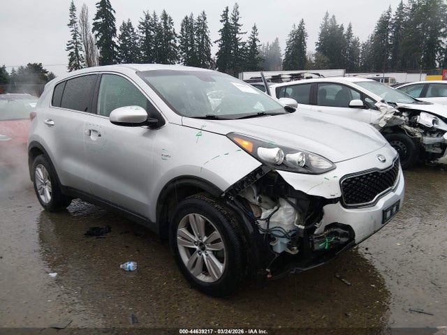 KNDPMCAC0J7343509 KIA Sportage Lx