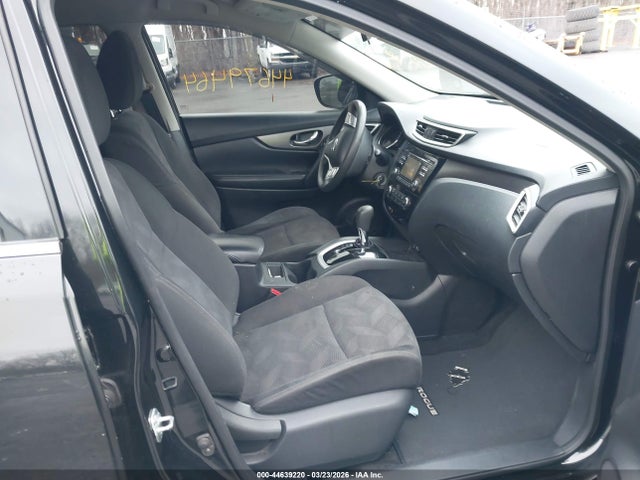 44639220 :رقم المزاد ، KNMAT2MV1GP734709 vin ، 2016 Nissan Rogue S مزاد بيع