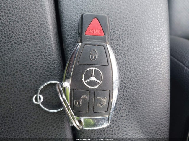 Продаж на аукціоні авто 2010 Mercedes-benz C 300 Luxury 4matic, vin: WDDGF8BBXAF520446, номер лоту: 44639224