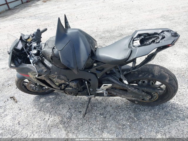 44639242 :رقم المزاد ، JH2SC7757MK400312 vin ، 2021 Honda Cbr1000 Ra مزاد بيع