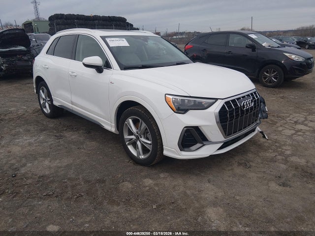 2022 AUDI Q3 WA1DECF32N1131304 Photo 0