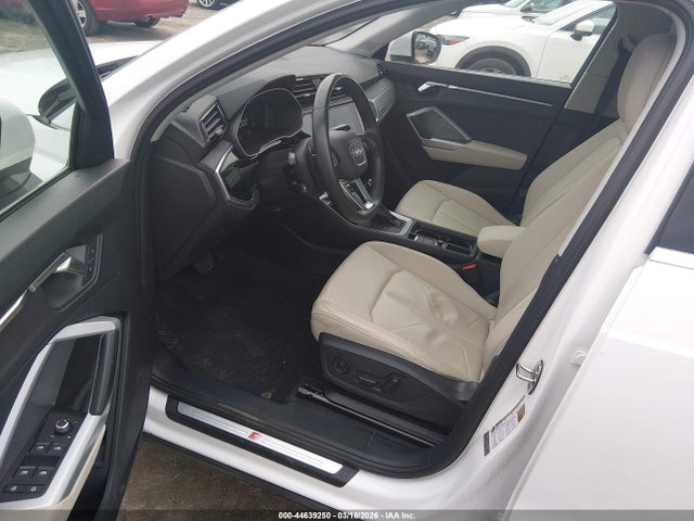 WA1DECF32N1131304 Audi Q3 Premium 45 Tfsi S Line Quattro Tiptronic
