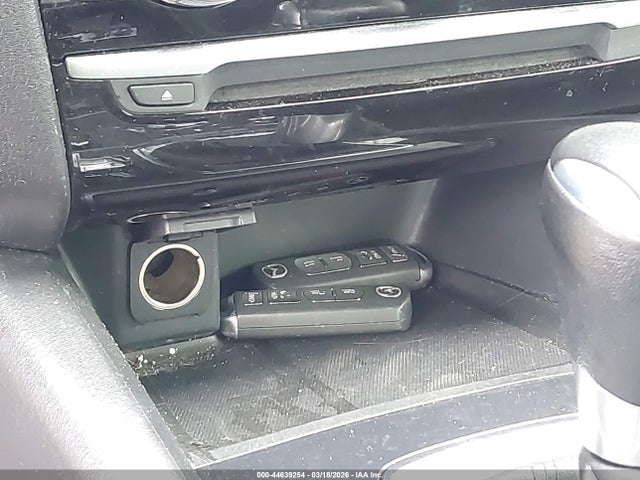 44639254 :رقم المزاد ، JM1GJ1U53G1458143 vin ، 2016 Mazda Mazda6 I Sport مزاد بيع