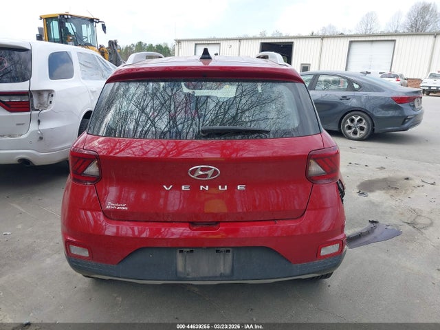 44639255 :رقم المزاد ، KMHRC8A36NU186032 vin ، 2022 Hyundai Venue Limited مزاد بيع