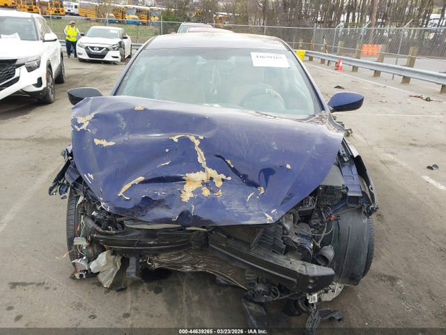 2013 Hyundai Elantra Gls მანქანა იყიდება აუქციონზე, vin: 5NPDH4AE9DH288606, აუქციონის ნომერი: 44639265