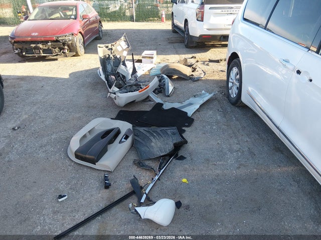Chrysler Pacifica Touring-l 2017 2C4RC1BG0HR540450 Image 12