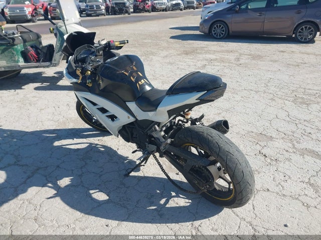 Kawasaki Ex300 A 2015 JKAEX8A11FDA22871 Image 3