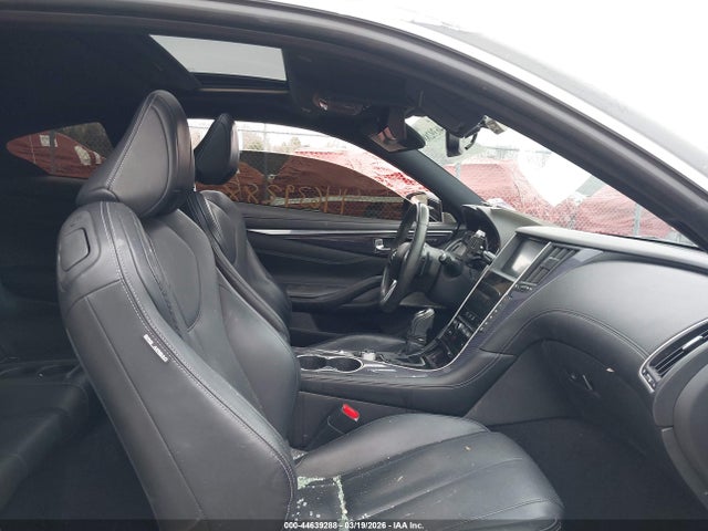 44639288 :رقم المزاد ، JN1FV7EL2HM701282 vin ، 2017 Infiniti Q60 3.0t Red Sport 400 مزاد بيع