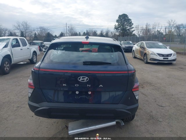 2026 Hyundai Kona Se მანქანა იყიდება აუქციონზე, vin: KM8HA3AB6TU421716, აუქციონის ნომერი: 44639316